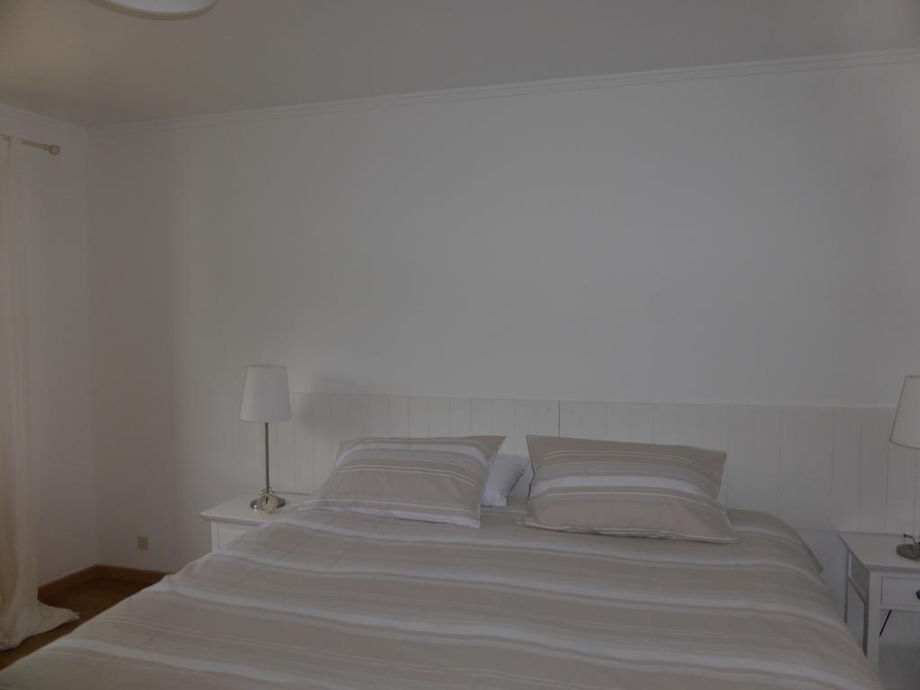 Bedbreakfastbikespyrenees Bed & Breakfast Loubieres Ruang foto